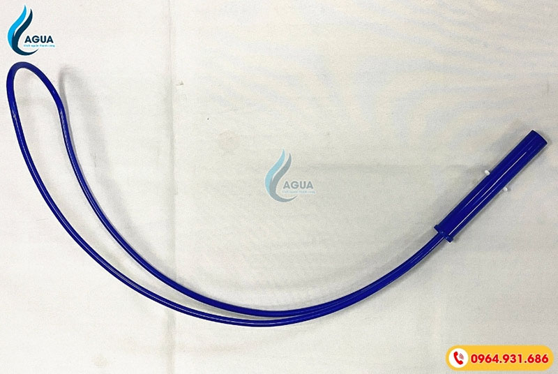 HÌnh ảnh thực tế của móc cứu hộ bể bơi